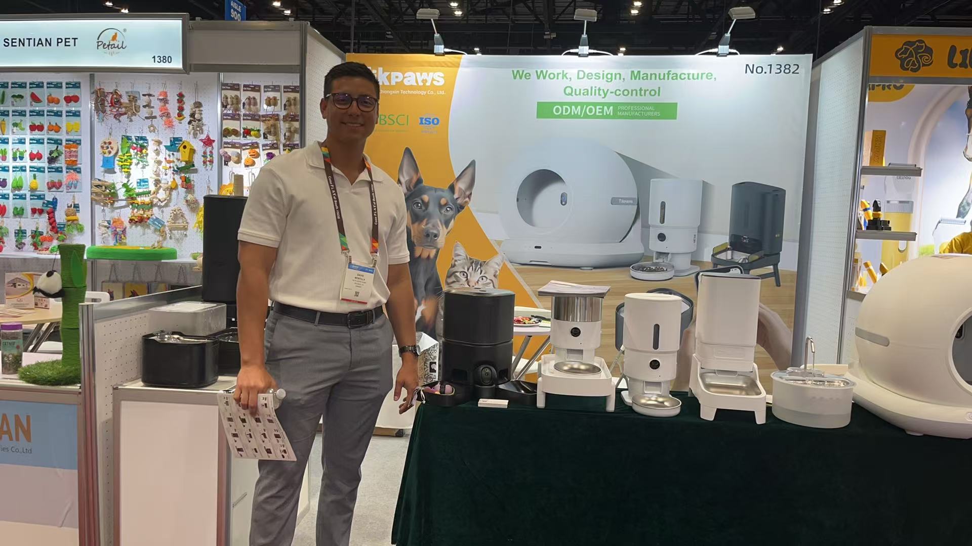 Global Pet Expo Orlando - Tikpaws exhibition booth