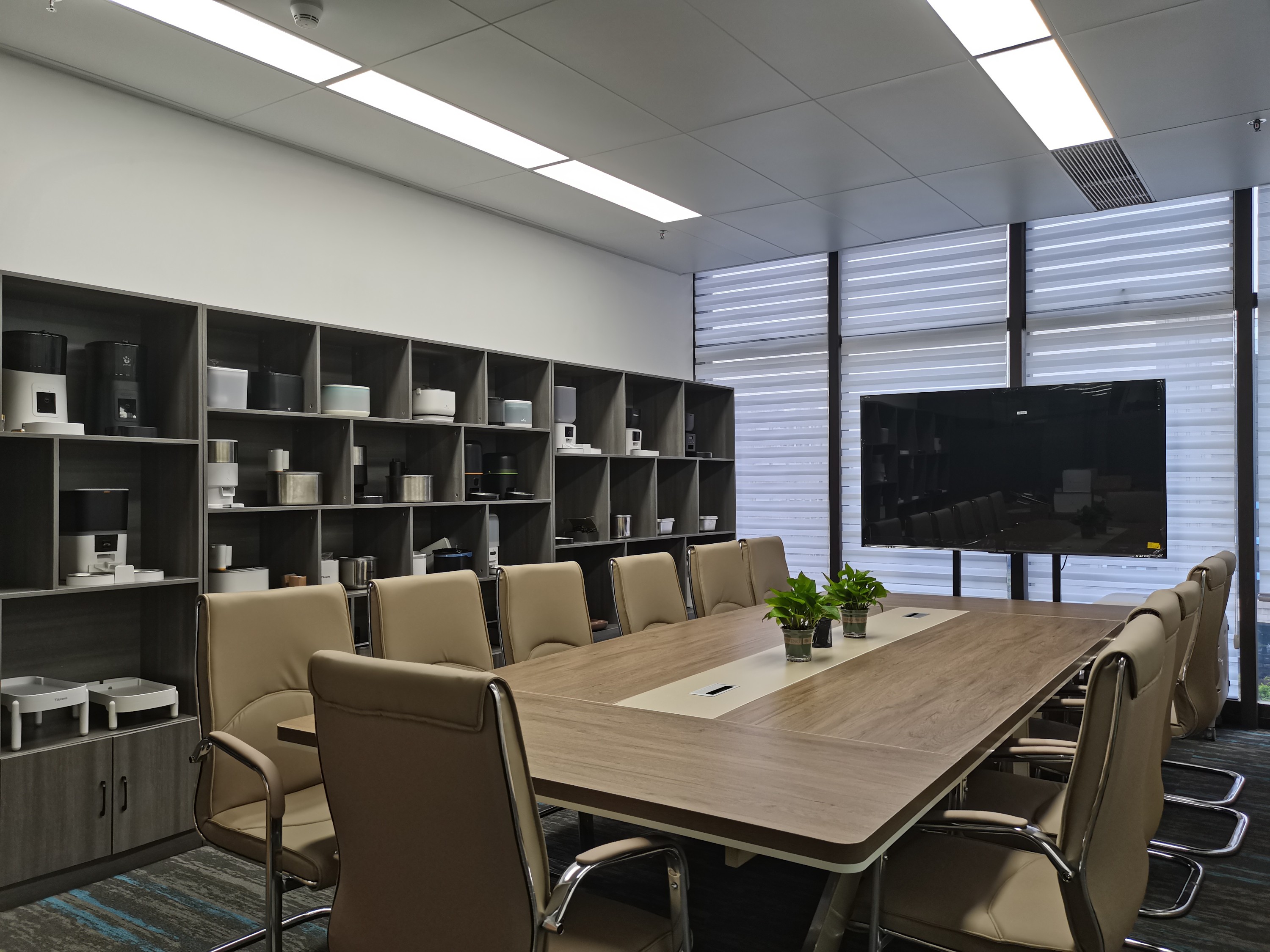 Tikpaws manufacturing facility - smart pet product production line